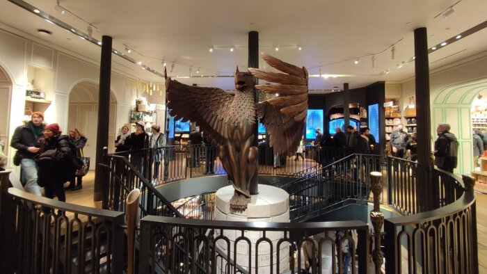 Le magasin Harry Potter propose l’expérience d’un vol sur un balai magique en réalité augmentée - © Républik Retail