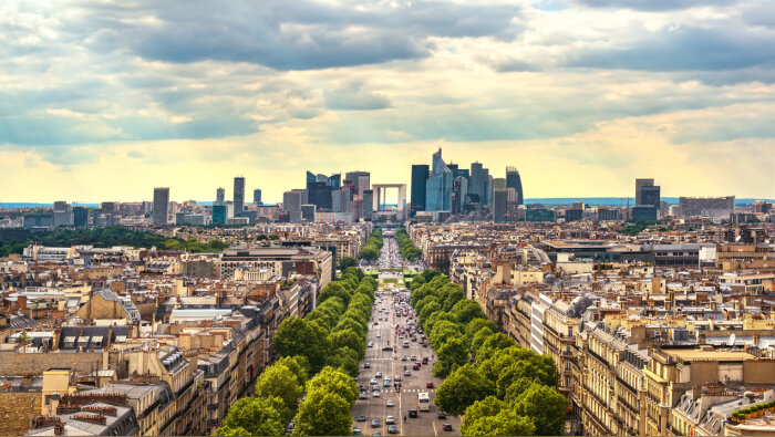Au 3e trimestre 2023, la demande placée de bureau en IDF a diminué de 12 % par rapport à l’an passé. - © Getty Images/iStockphoto