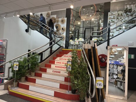 Maxi Bazar - ©&amp;#160;D.R.