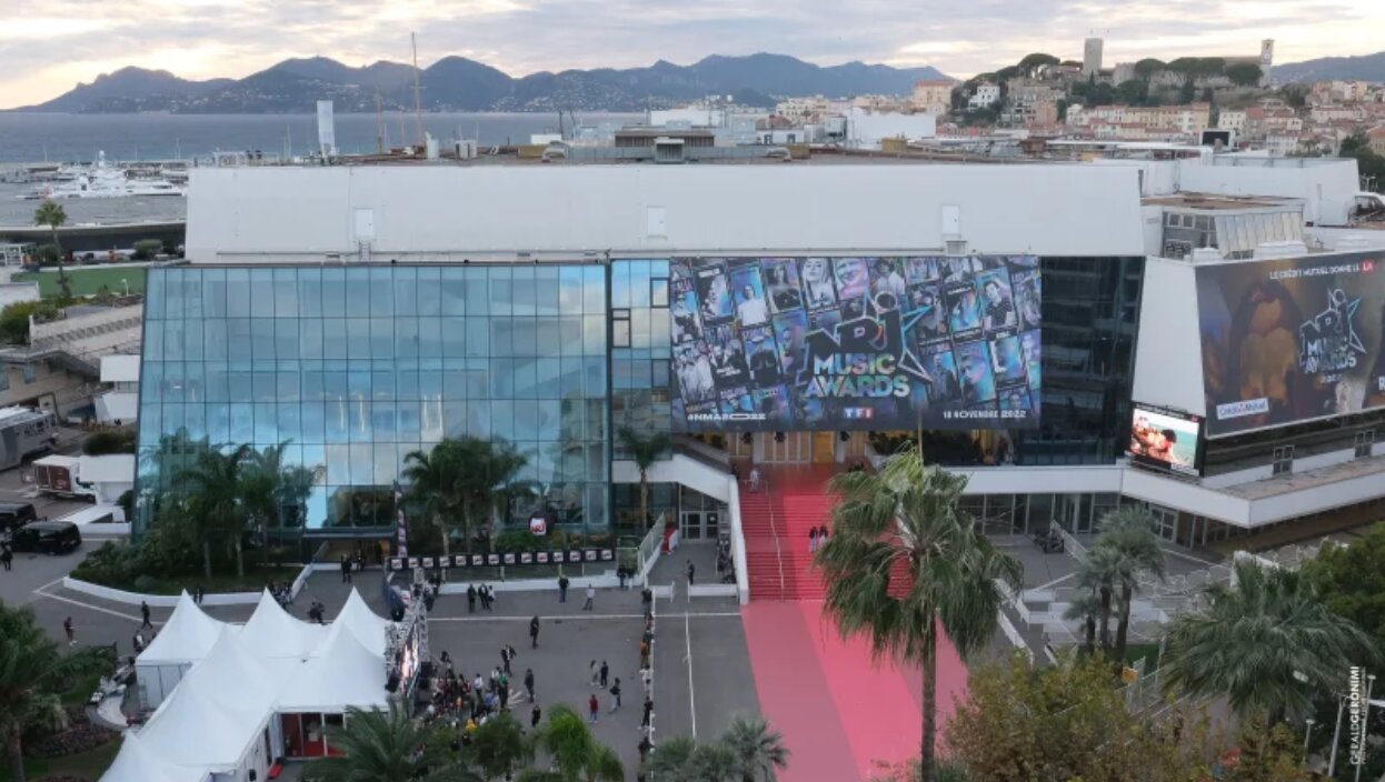 NRJ Mobile animera le tapis rouge du Palais des Festivals, à Cannes. - © D.R.