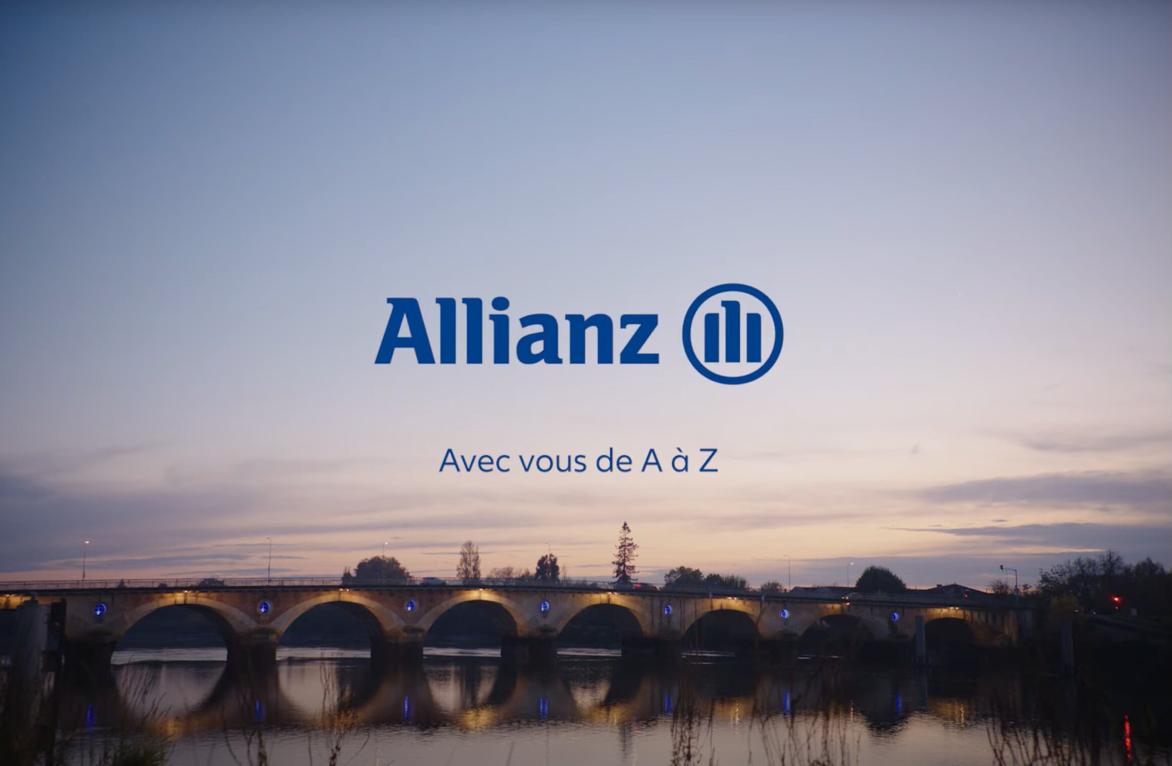 La campagne « Allianz à vos côtés de A à Z », insiste sur la promesse de proximité de l’assureur - © D.R.