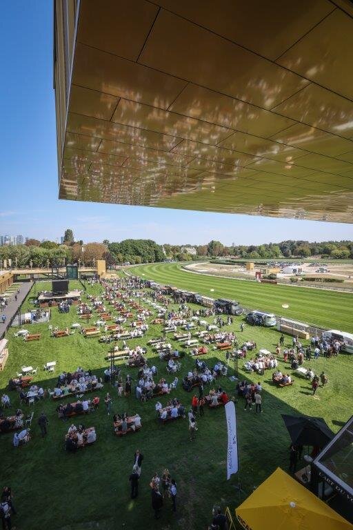 La REF, l’événement phare du Medef qui se tient chaque année depuis 2019 à l’hippodrome de ParisLonchamp - © Medef