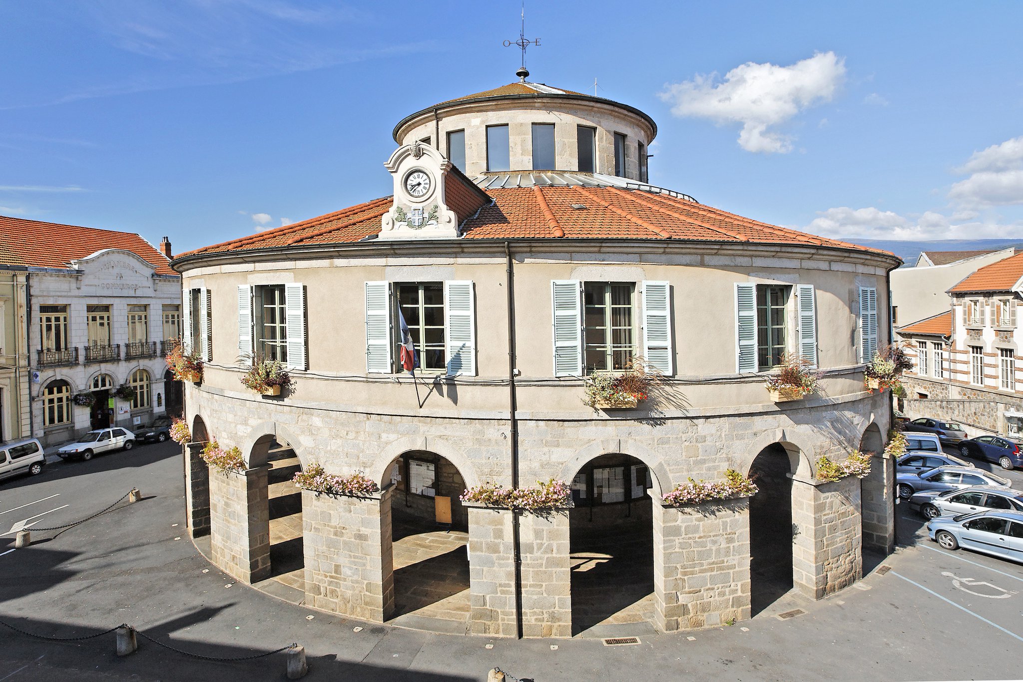 La mairie - Ville d'Ambert