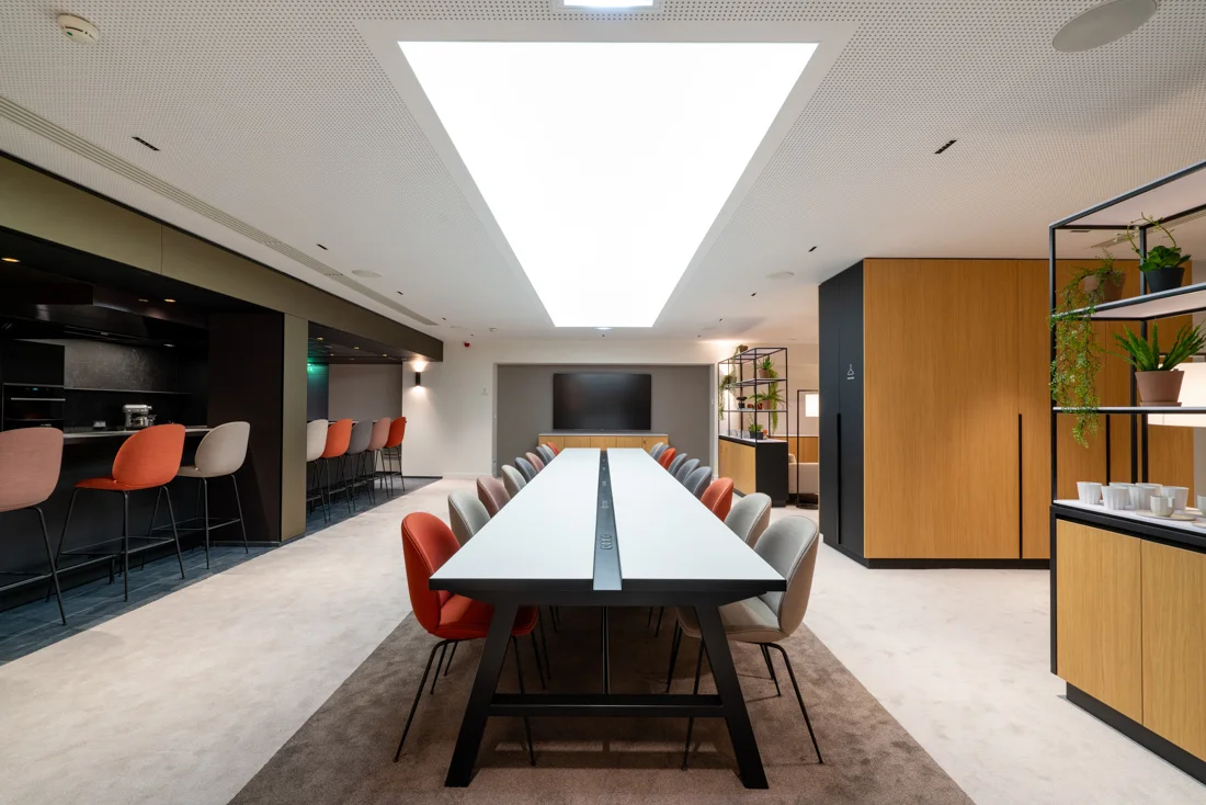 Business Lounge de la Maison.A Verso