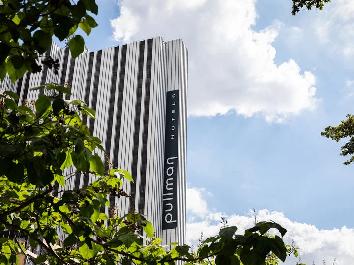 Pullman-montparnasse-exterieur